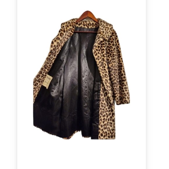 Rare Vintage 60s Leopard Faux Fur Coat by Fairmoor Somali