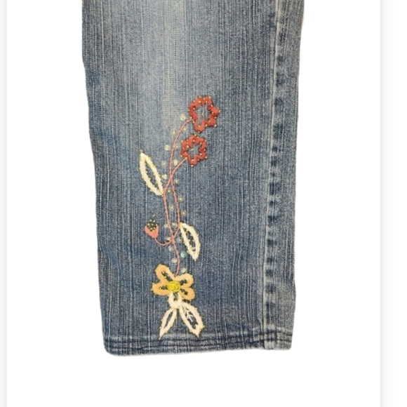 Vintage Simon Chang Faded Blue Straight Leg Jeans with Floral Embroidery