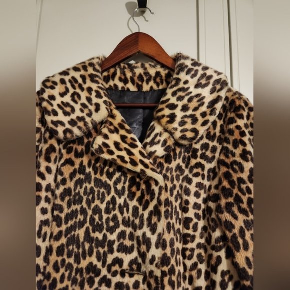 Rare Vintage 60s Leopard Faux Fur Coat by Fairmoor Somali